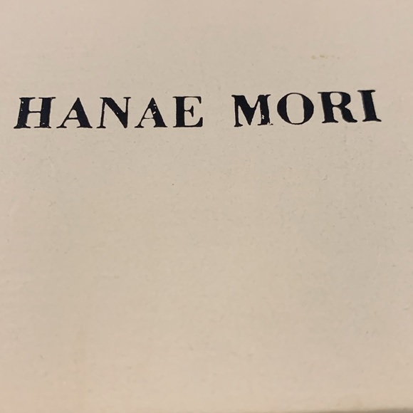 HANAE MORI - Picture 5 of 5